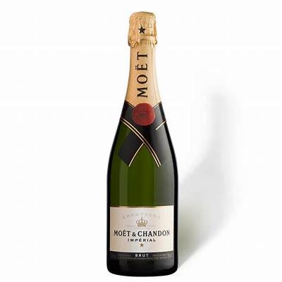 MOET & CHANDON CHAMPAGNE